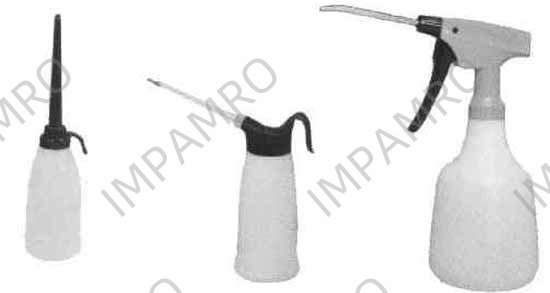 OILER ANGLE PLASTIC 130CC