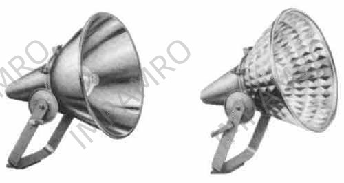 FLOODLIGHT FIXTURE DIAMOND CUT, E-39 WIDE BEAM 55DEG