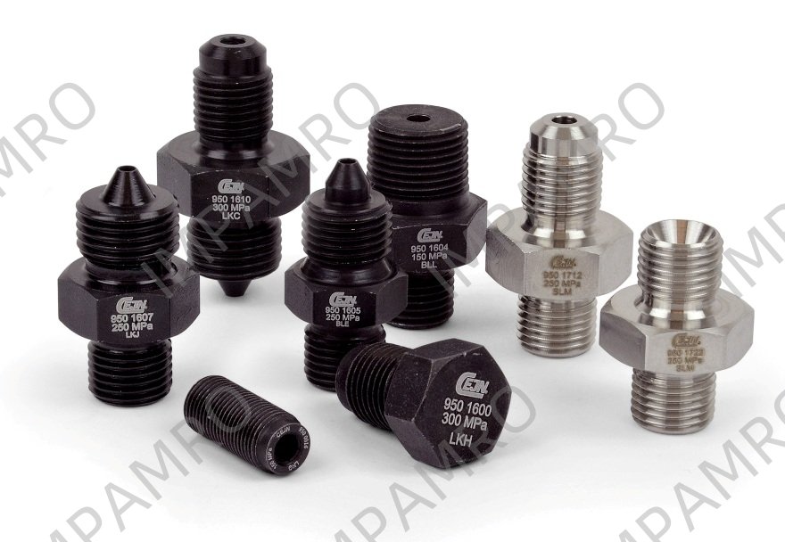 ADAPTER HYDRAULIC 150MPA G1/4, W/60DEG INTERNAL CONE & NPT3/8