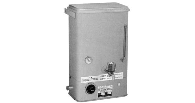 175071 - 电热水器 方形机身 110/220V 1KW 10升